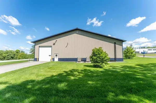 Putnam, CT 06260,51 Ridge Road