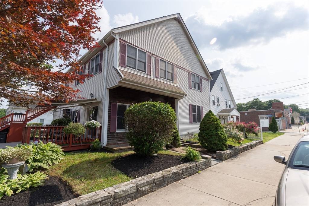Blackstone, MA 01504,135 Main St