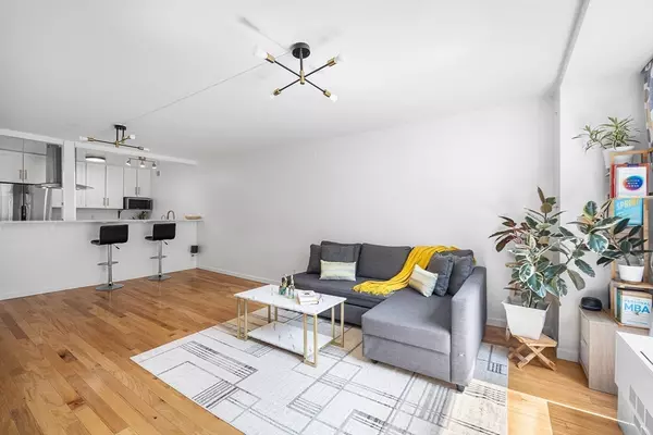 Brookline, MA 02445,99 Pond Ave #202