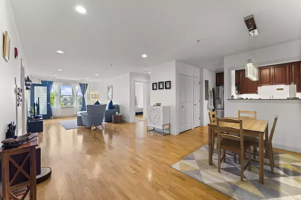 318 Rindge Ave #411, Cambridge, MA 02140