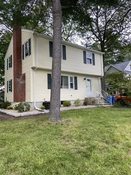 2 Marigold Ave #0, Wellesley, MA 02482