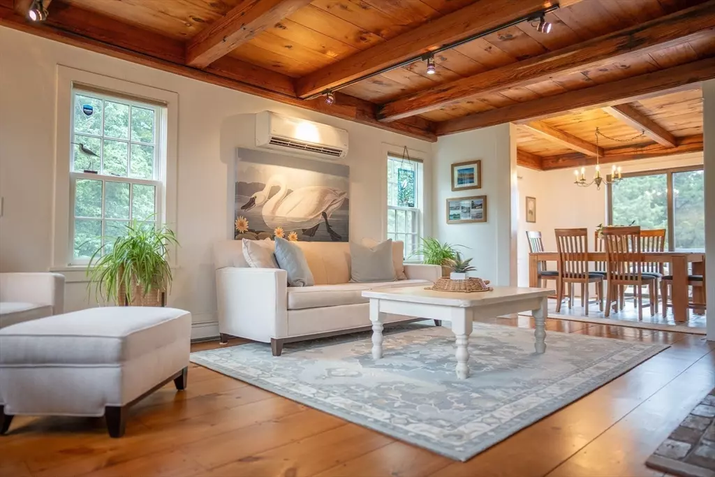 Eastham, MA 02642,625 Bridge Rd