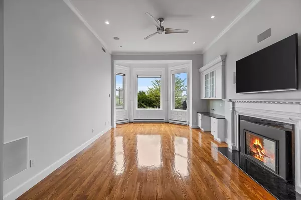 Boston, MA 02116,316 Beacon St #1