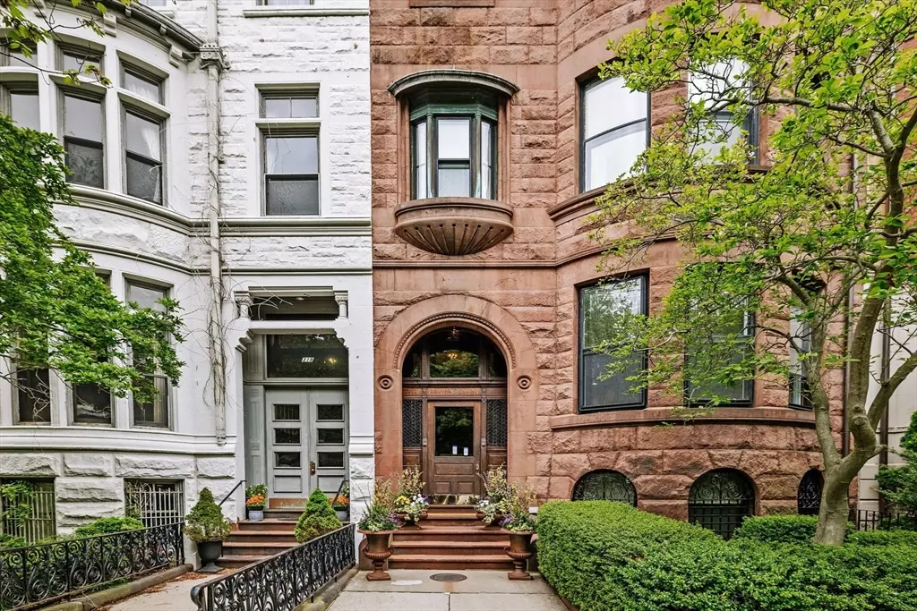 Boston, MA 02116,316 Beacon St #1