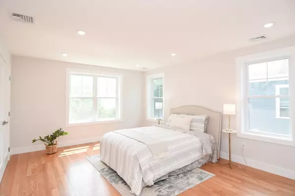 Belmont, MA 02478,73B Trowbridge St #73B