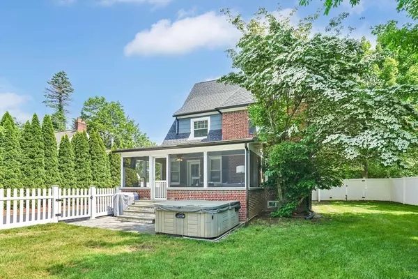 Westfield, MA 01085,242 Western Ave