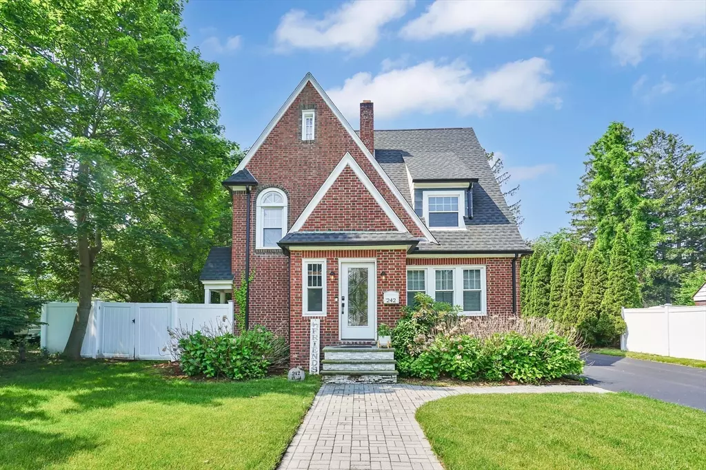 Westfield, MA 01085,242 Western Ave