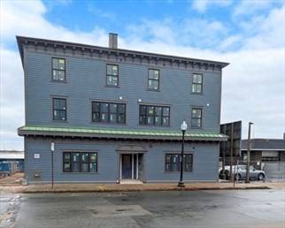 1901 Purchase #203, New Bedford, MA 02740