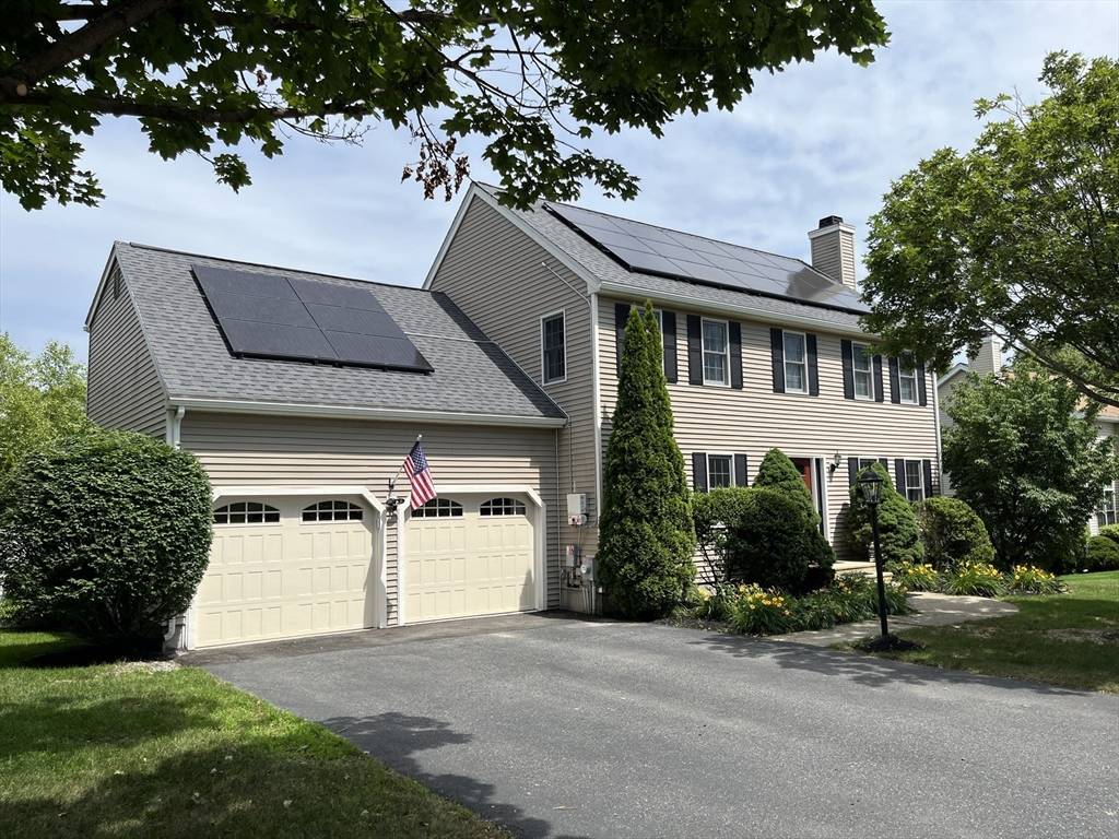 38 Etre Drive, Worcester, MA 01604