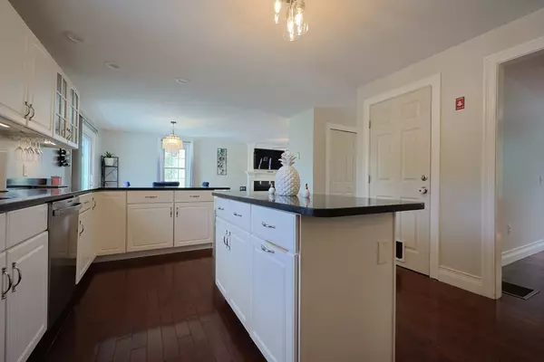 Worcester, MA 01604,38 Etre Drive