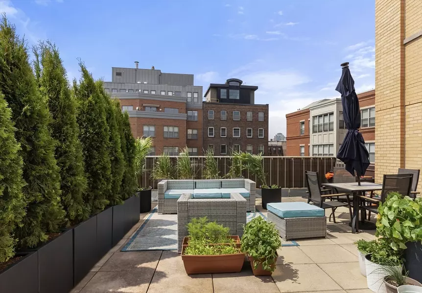 35 Fay St #411, Boston, MA 02118
