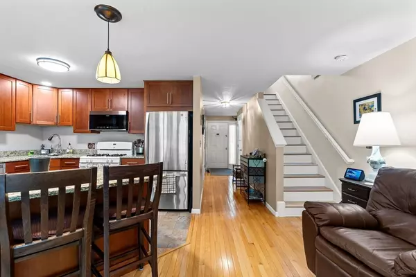 Fitchburg, MA 01420,98 Saw Mill Pond Rd #98