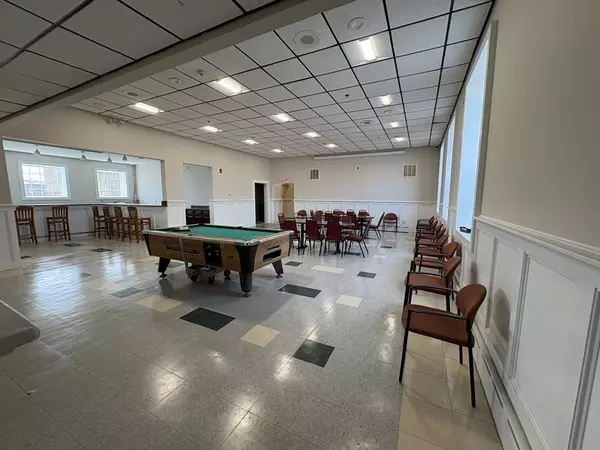 New Bedford, MA 02744,701 Orchard  Street #1