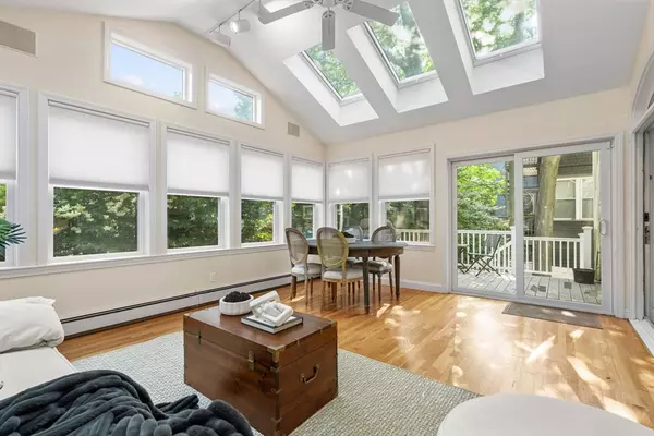 Brookline, MA 02445,157 Aspinwall