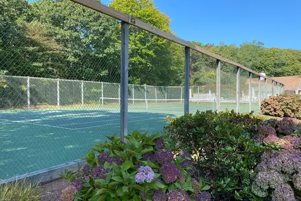 Brewster, MA 02631,18 Juniper Cir #18