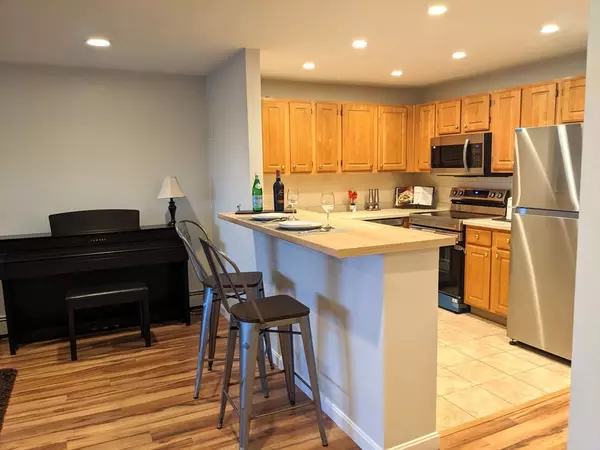 Watertown, MA 02472,32 Whites Ave #D63