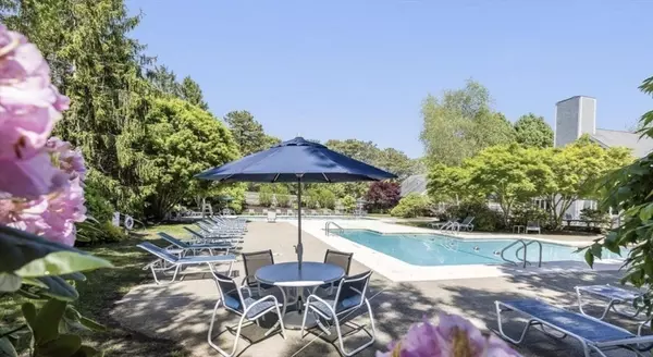Yarmouth, MA 02675,2 Pine Grove Village #2