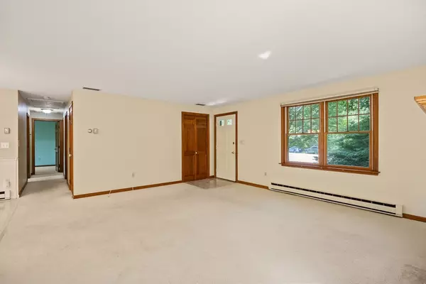 Brewster, MA 02631,30 Pleasant Ct