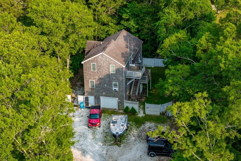 Mashpee, MA 02649,452 Nathan Ellis Hwy