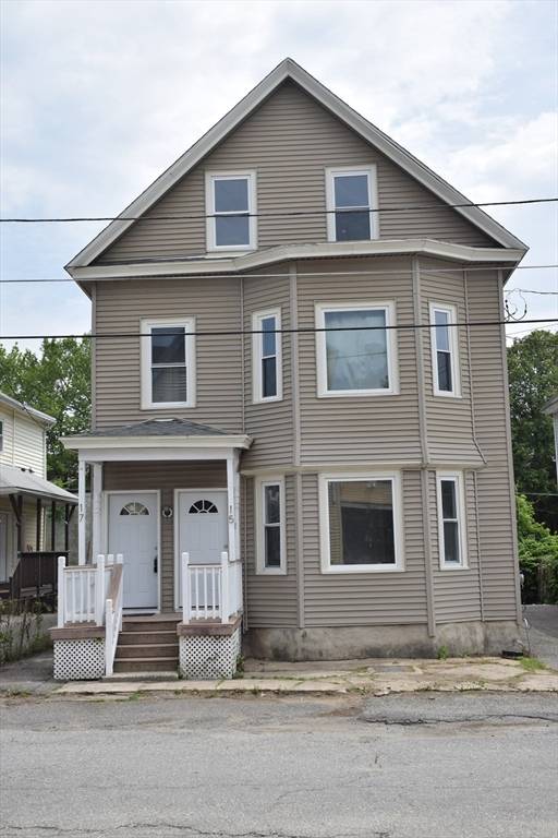 15 Middlesex Park, Lowell, MA 01851