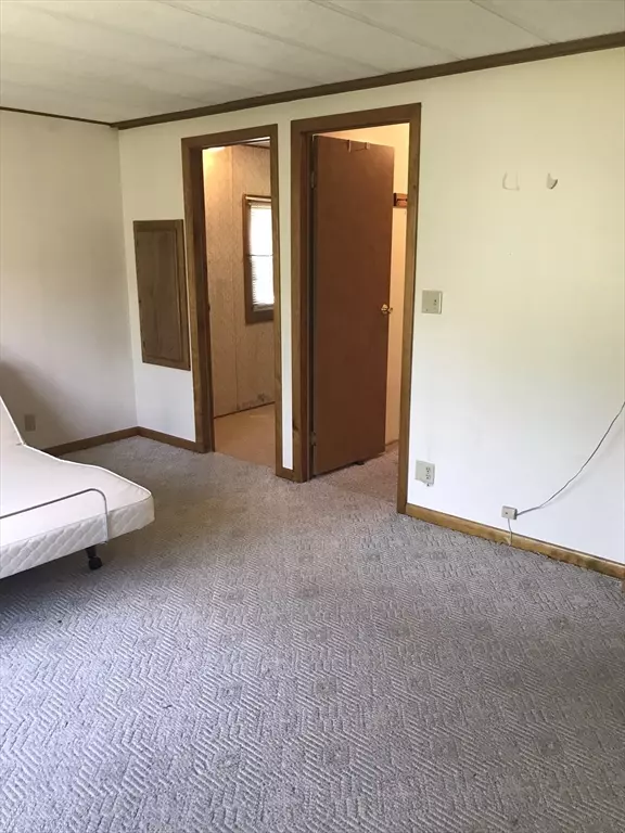 Attleboro, MA 02703,39 Castle Road #149