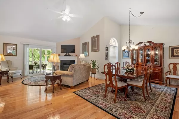 Hooksett, NH 03106,31 Shaker Hill Road #31