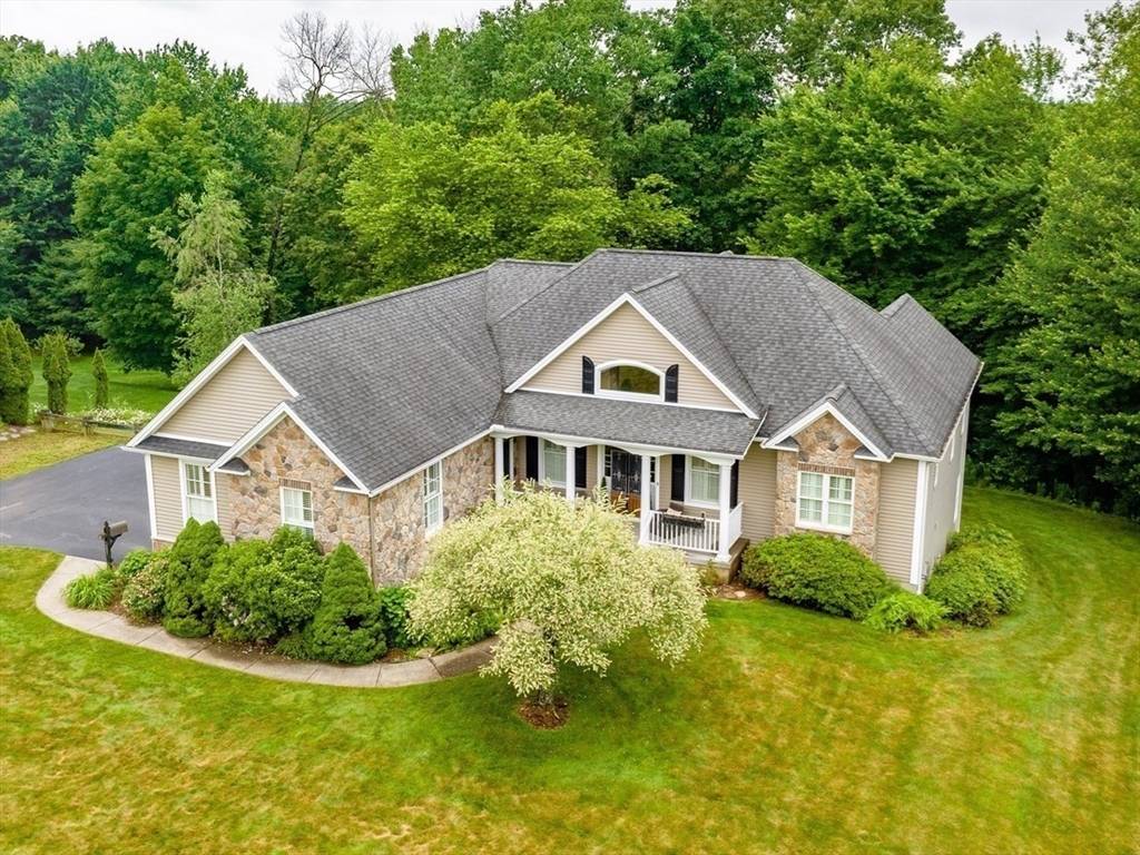 East Longmeadow, MA 01028,9 Windsor Lane