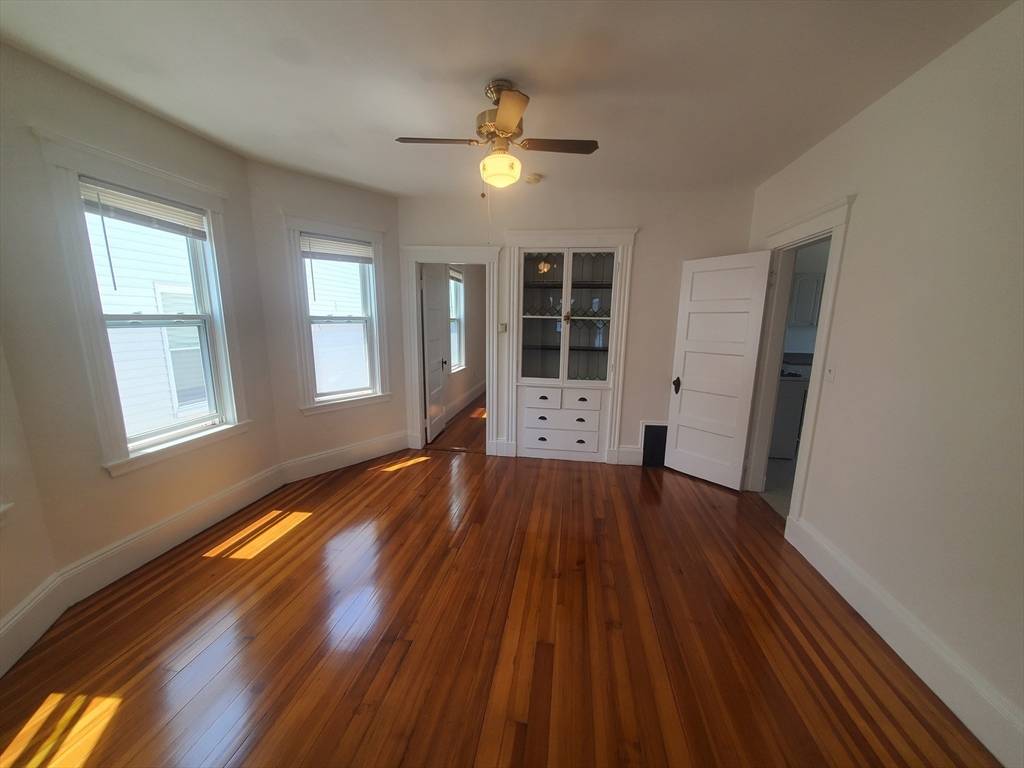 26 Buttonwood Street #3, Boston, MA 02125