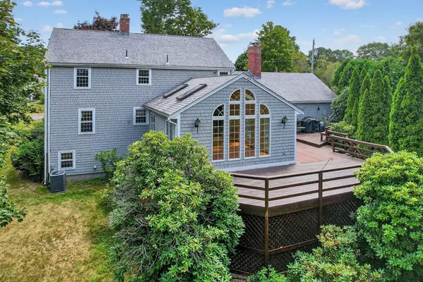 Cohasset, MA 02025,78 Old Pasture