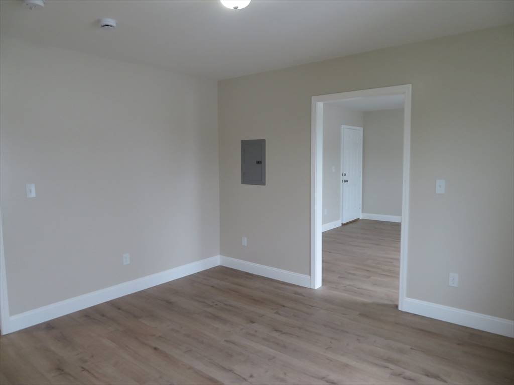 New Bedford, MA 02740,88 Ruth Street #3W