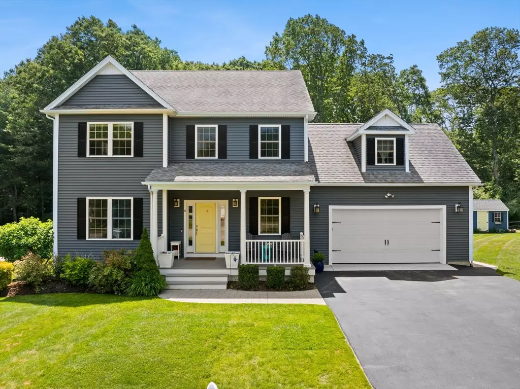 Seekonk, MA 02771,6 Jacoby Way