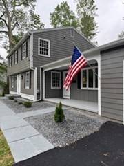 Holden, MA 01520,20 Driftwood Drive