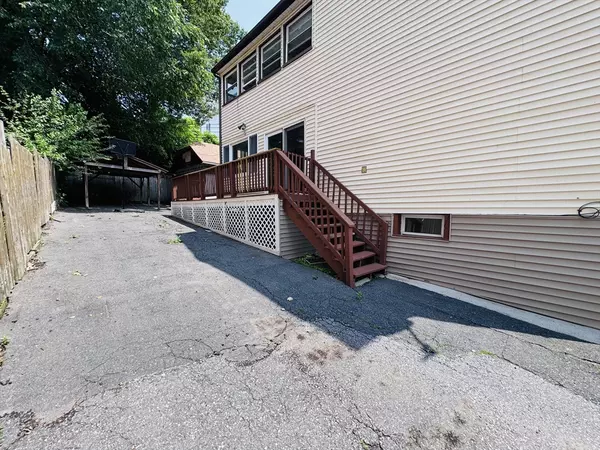 Worcester, MA 01605,27 Shelby St