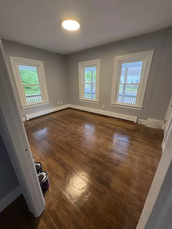 Taunton, MA 02780,369 Tremont Street #1
