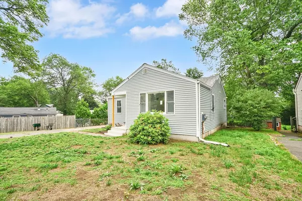 West Springfield, MA 01089,738 Piper Rd