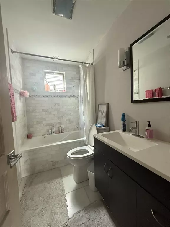 Boston, MA 02125,44 Saint Margaret St #3