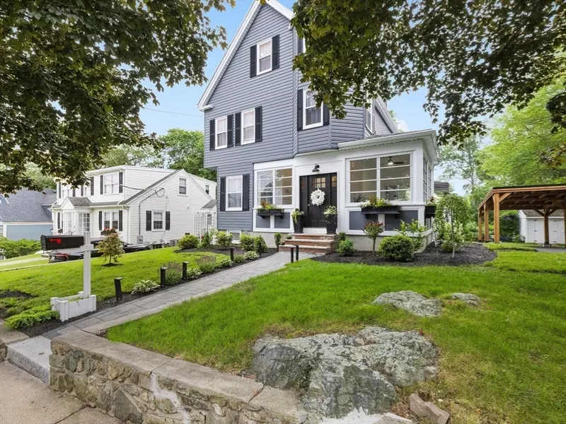 34 Rockland St, Melrose, MA 02176