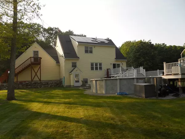 Oxford, MA 01537,3 Michelle Lane