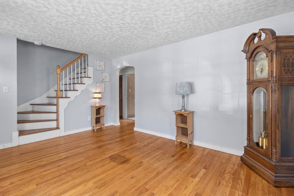 Somerset, MA 02726,92 Lewis Avenue