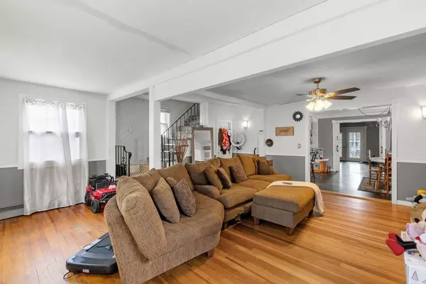 Fall River, MA 02720,274 Primrose