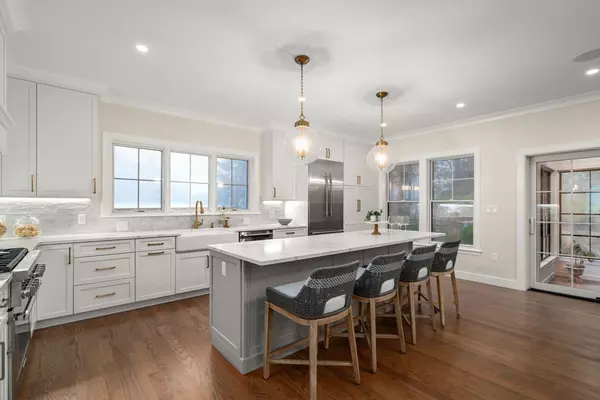 Dedham, MA 02026,106 Horrigan Drive #21