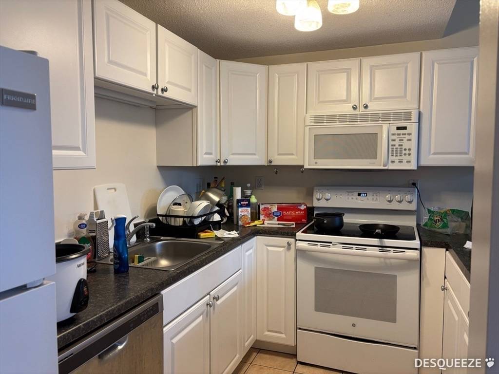 Boston, MA 02135,1419 Commonwealth #403