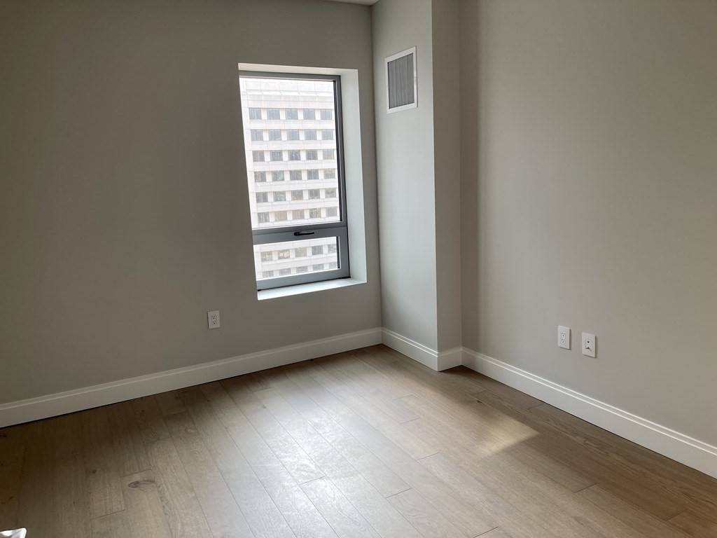 Boston, MA 02118,100 Shawmut Ave #711
