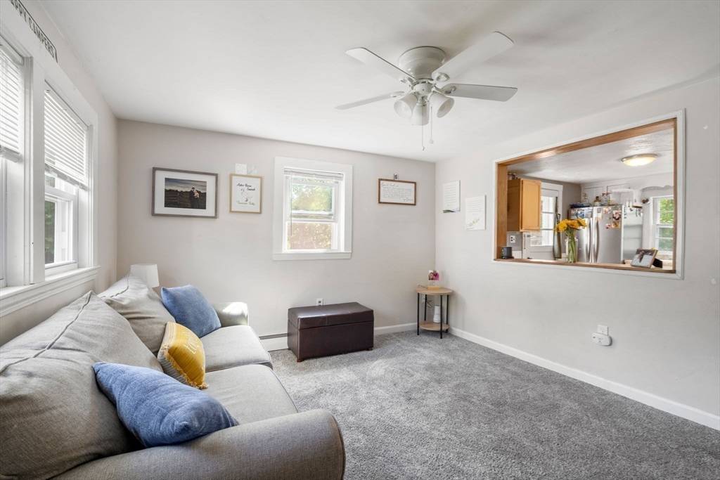Billerica, MA 01821,24 Springwell Rd