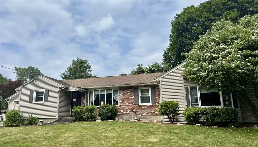 West Boylston, MA 01583,25 Bonnie View Dr