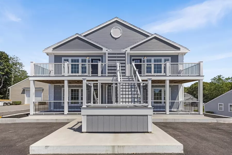 112 West Main #6, Barnstable, MA 02601