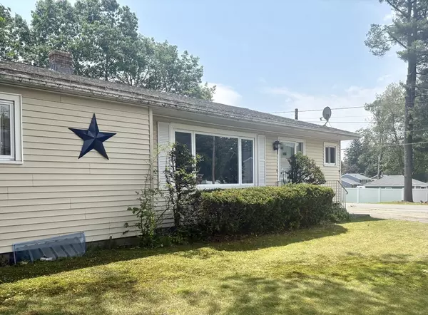 Leominster, MA 01453,32 Watson Ave