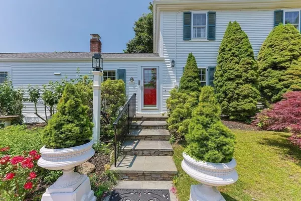 Yarmouth, MA 02675,463 Route 6a