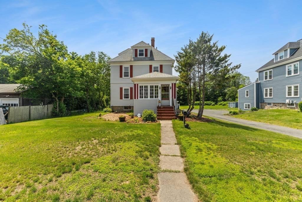 562 Canton St, Stoughton, MA 02072