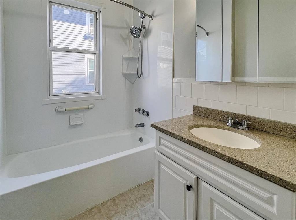 Boston, MA 02121,84 Greenwood Street #1